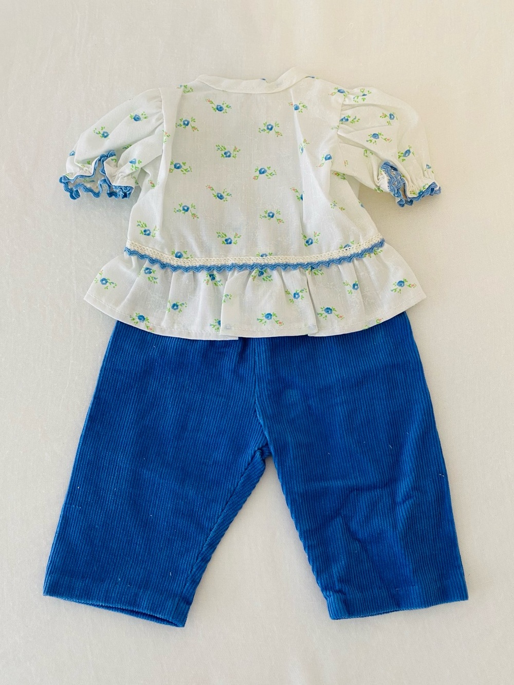New White Floral Peplum Top & Blue Corduroy Pants Set, Small Doll Sizing